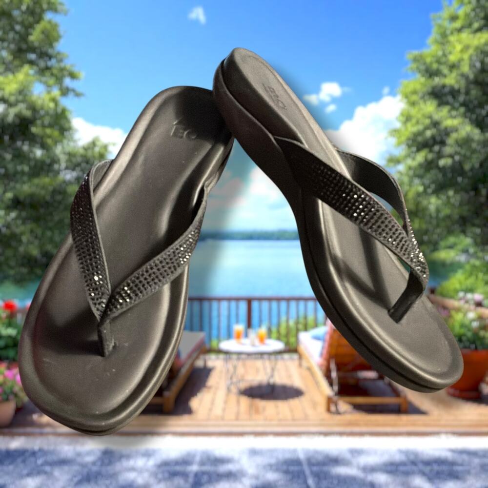 Women's 8.5 ABEO OASIS Black Leather Rhinestone Embellished Flip Flop Sandals